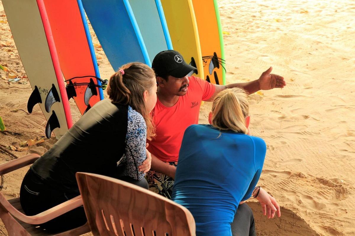 Hotel Surf'N Lanka - Surf School Weligama Esterno foto